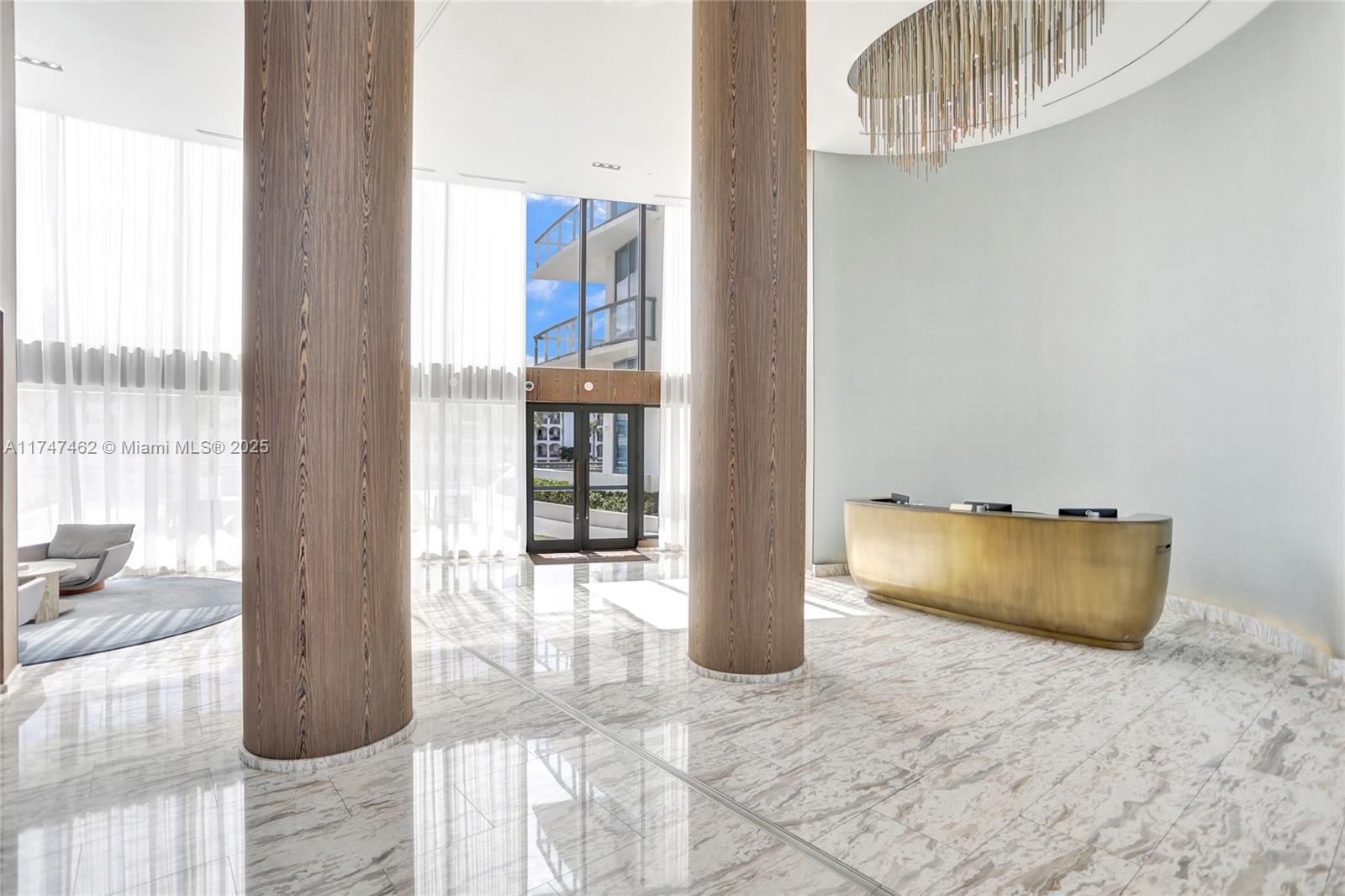 Echo Condo - Residential