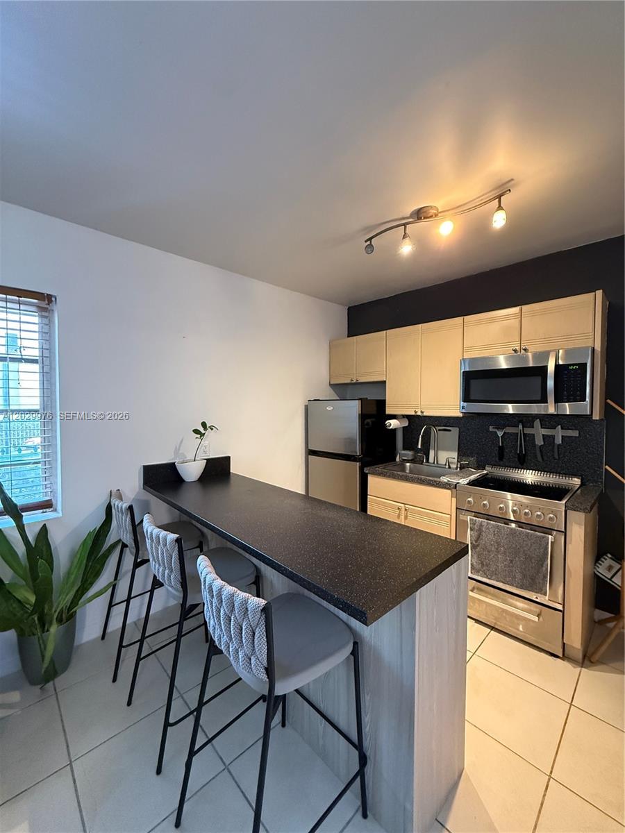 601 Michigan Ave 3 - Image 1