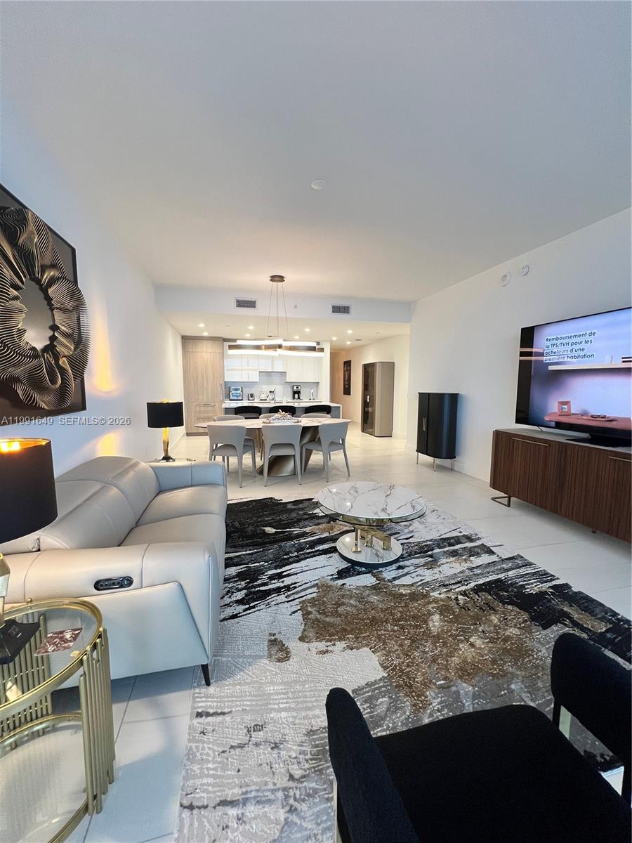 153 N Seabreeze Blvd 1703