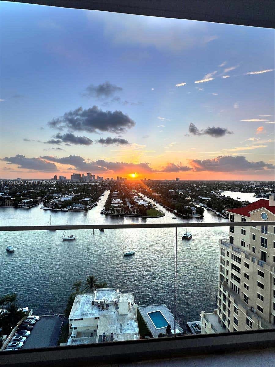 Photo of 153 N Seabreeze Blvd #1703, Fort Lauderdale, FL 33304 (MLS # A11991649)