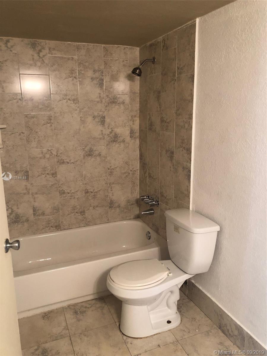 DADELAND CAPRI CONDO - Residential Lease