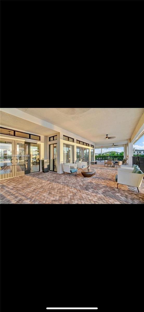 MC RESIDENTIAL - Residential Lease