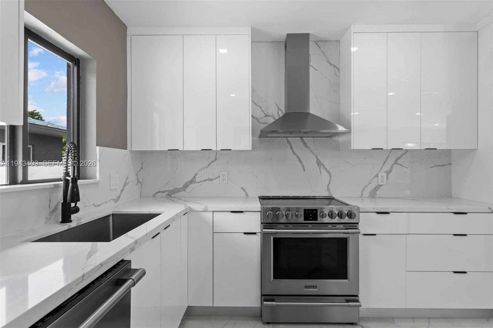 SOARS RIVER ESTATES - Residential