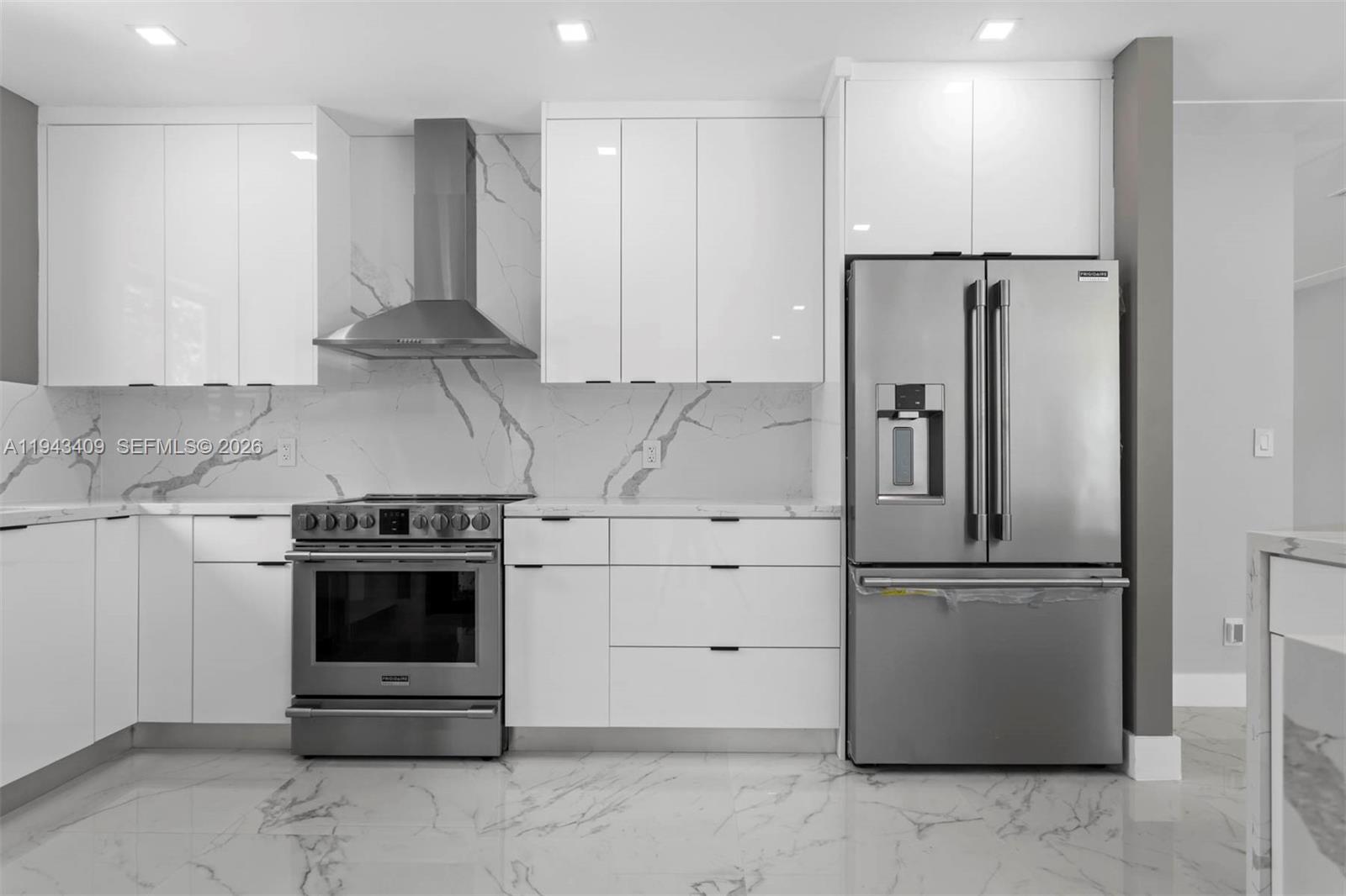 SOARS RIVER ESTATES - Residential