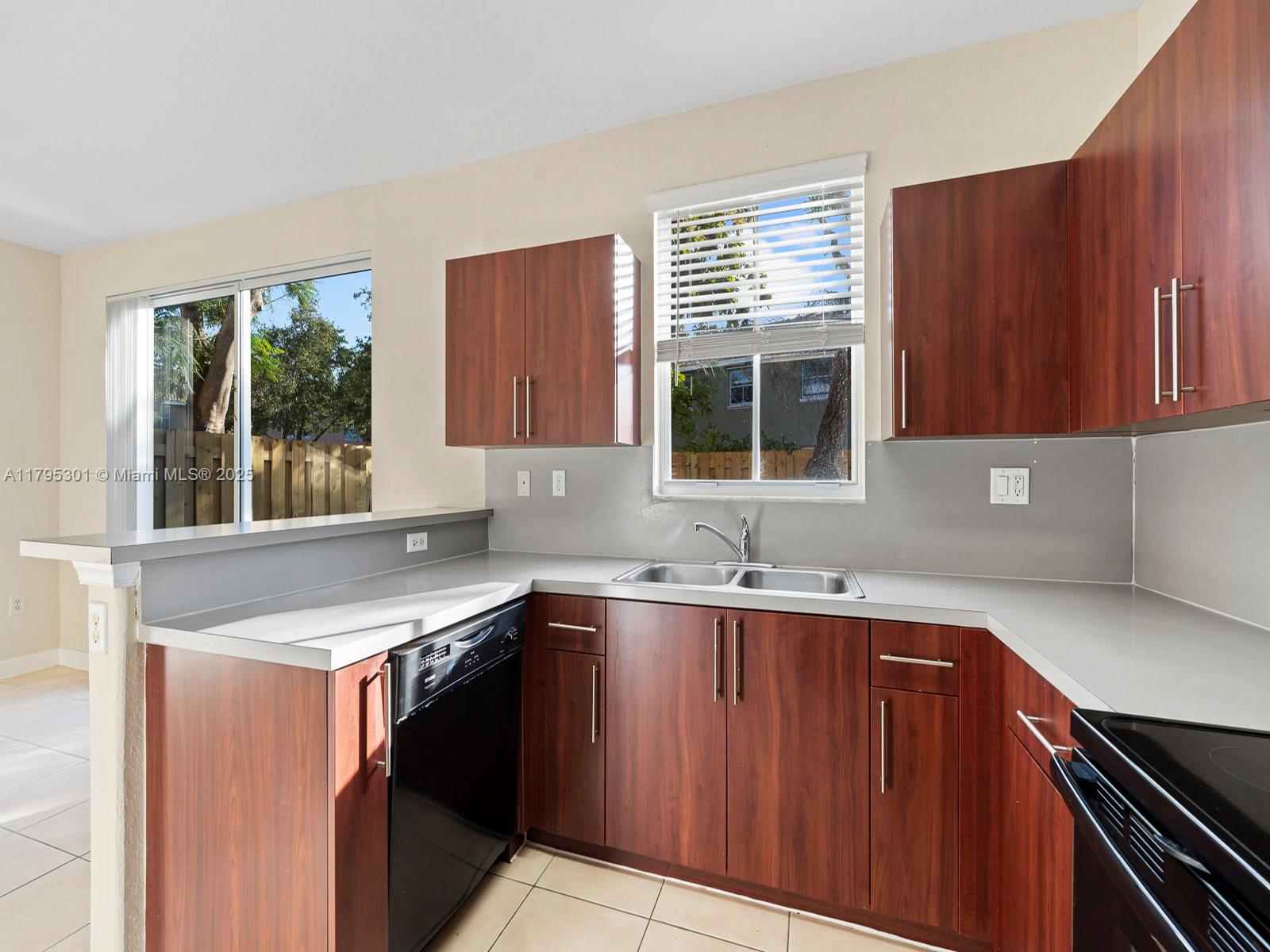 KEYS GARDEN - Residential