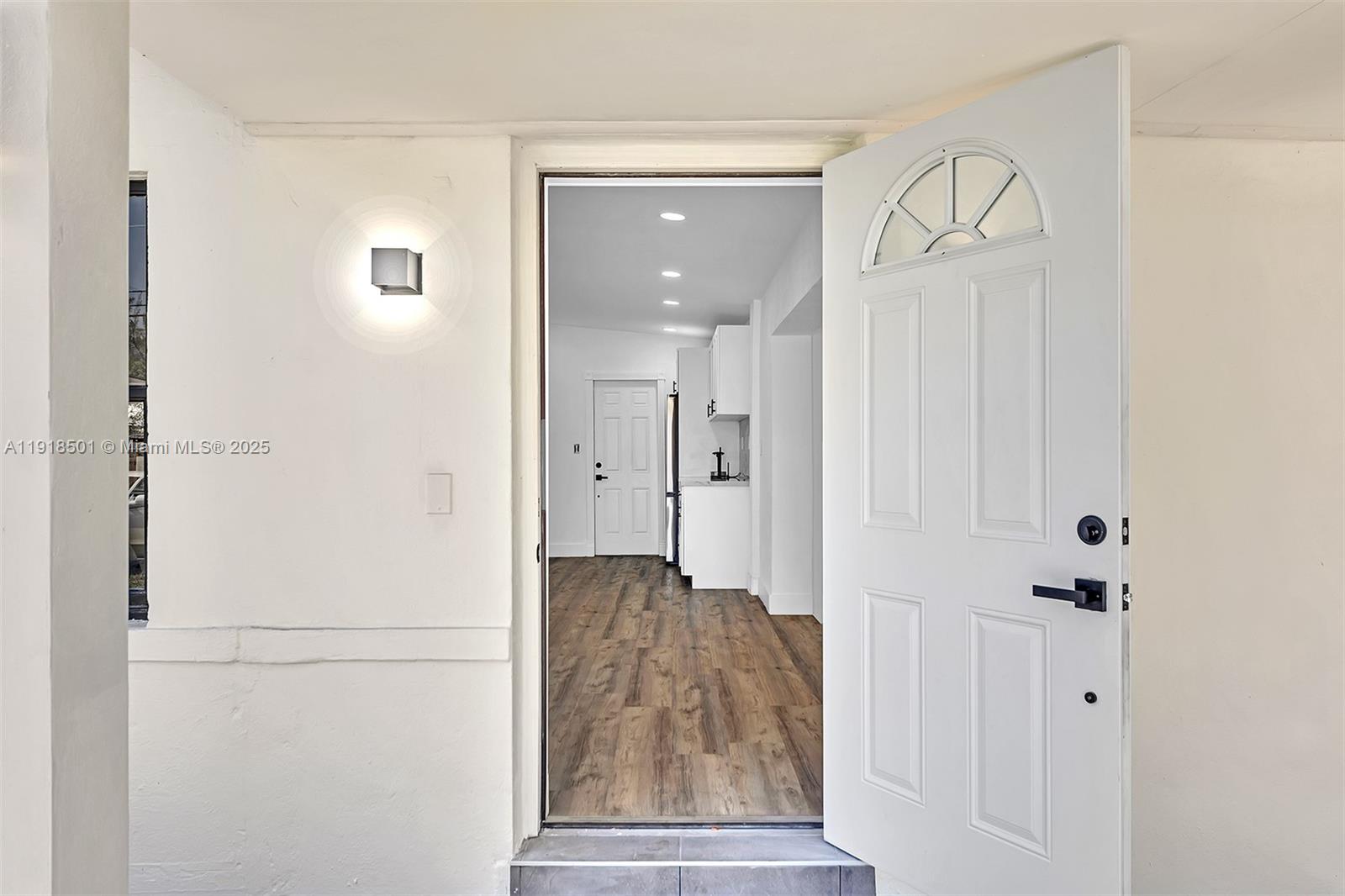 NICHOLS HEIGHTS - Residential