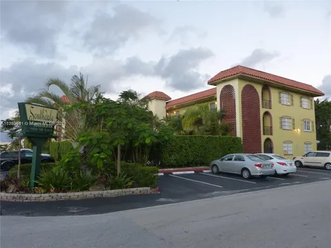 1100 NE 9th Ave Unit 105, Fort Lauderdale, FL 33304 - MLS#: A11760841