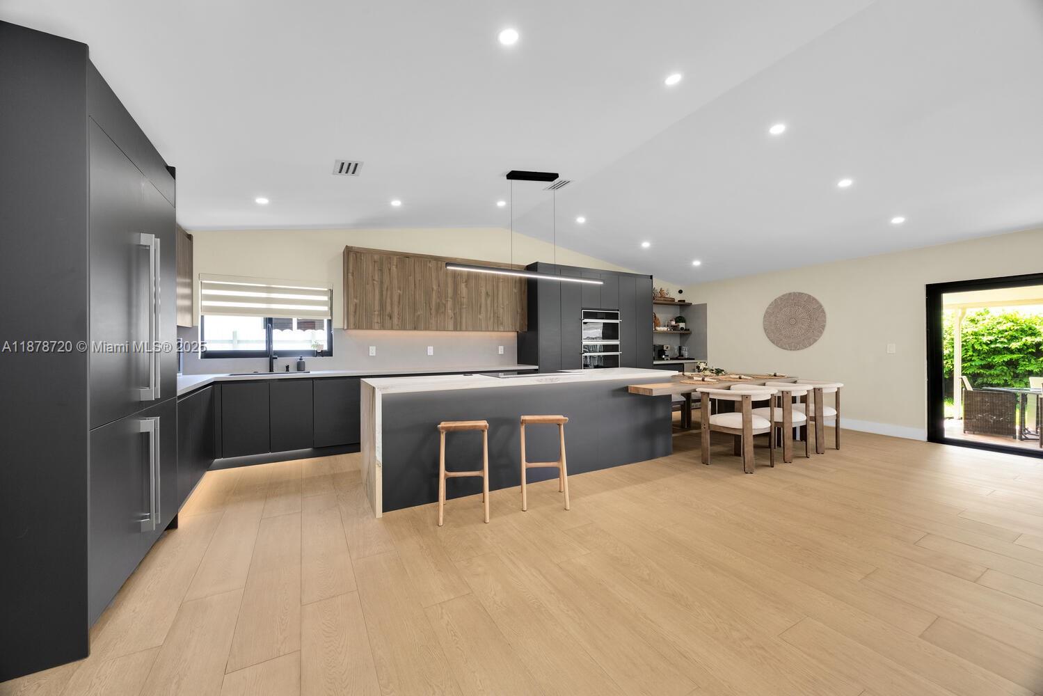 LOYOLA ESTATES - Residential