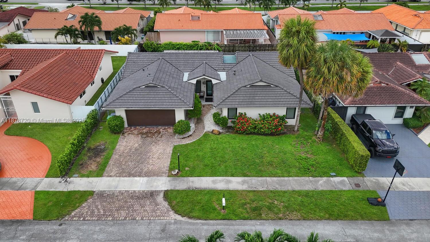 LOYOLA ESTATES - Residential