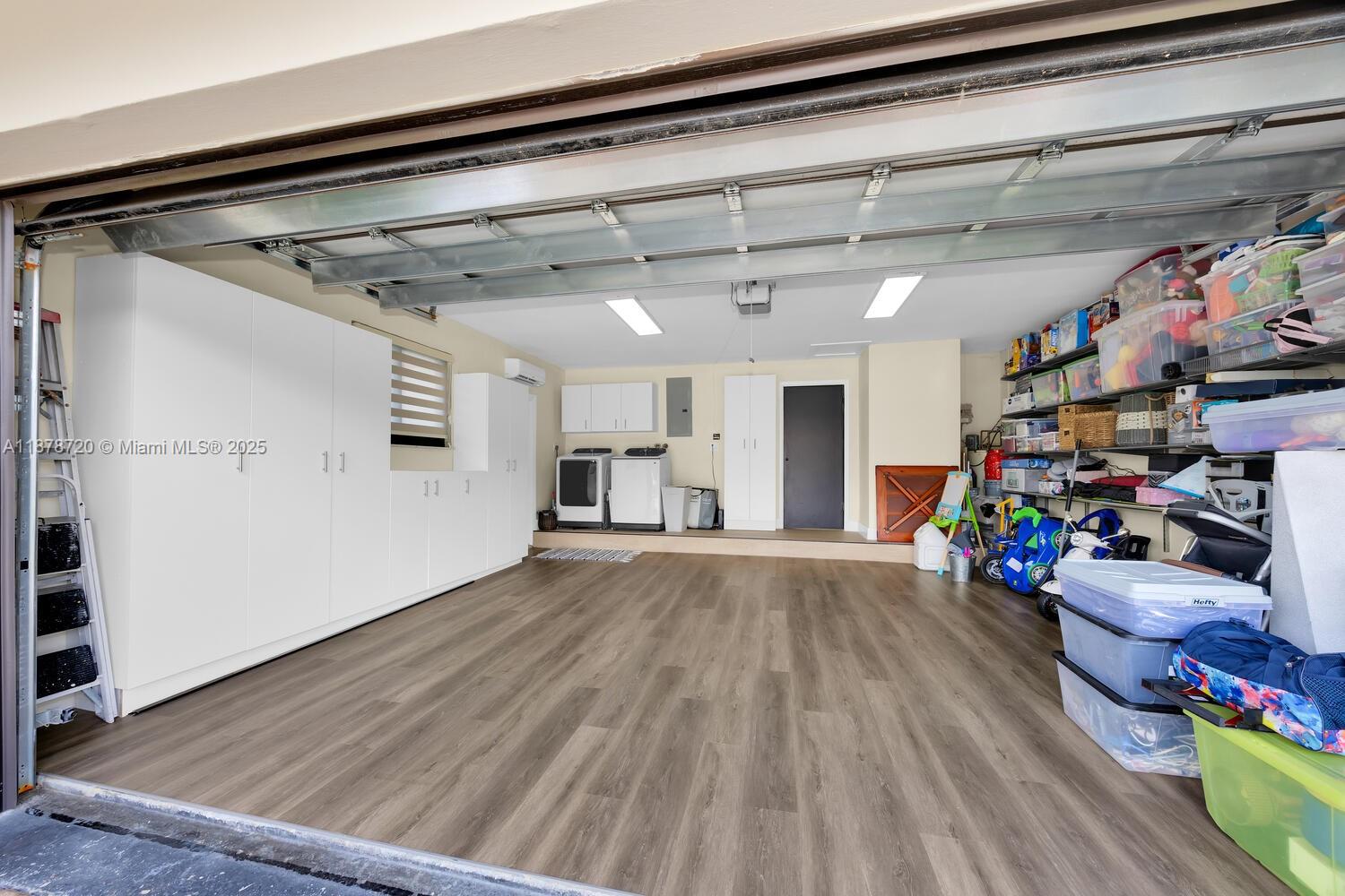 LOYOLA ESTATES - Residential