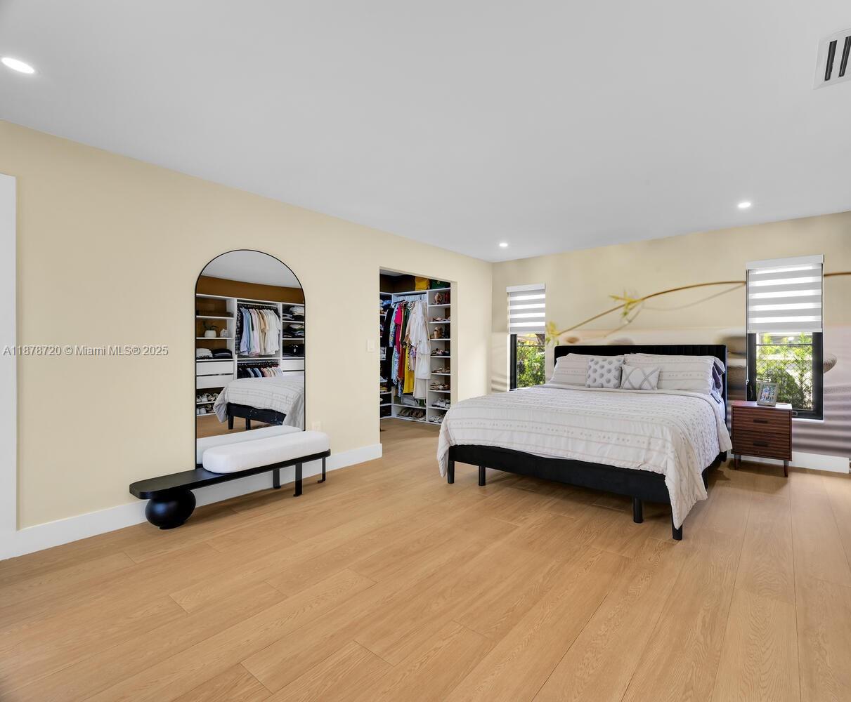 LOYOLA ESTATES - Residential