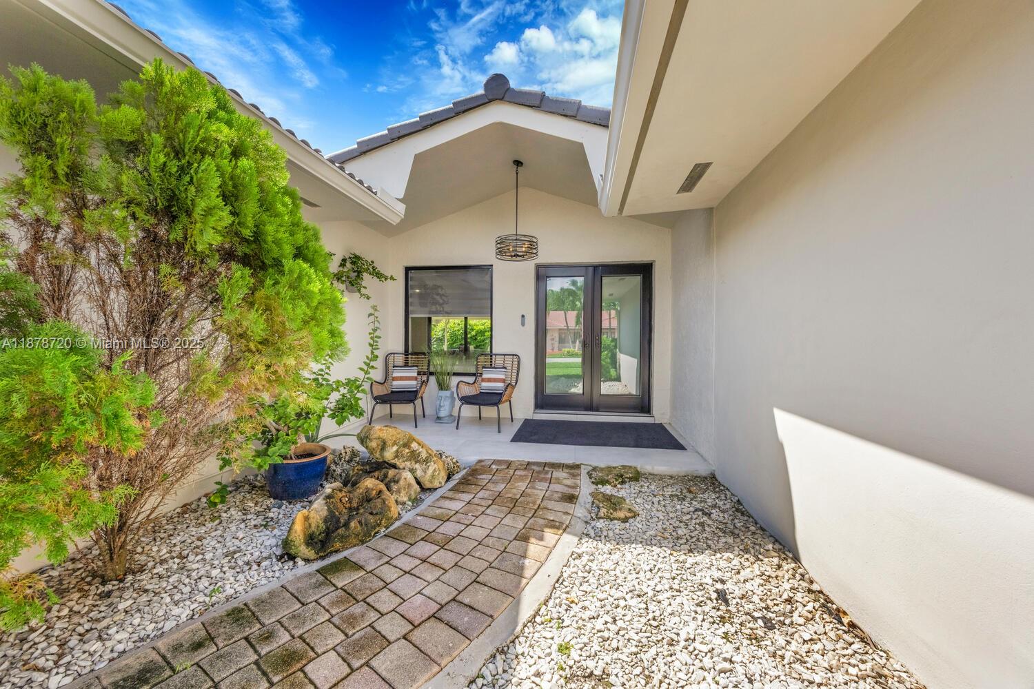 LOYOLA ESTATES - Residential