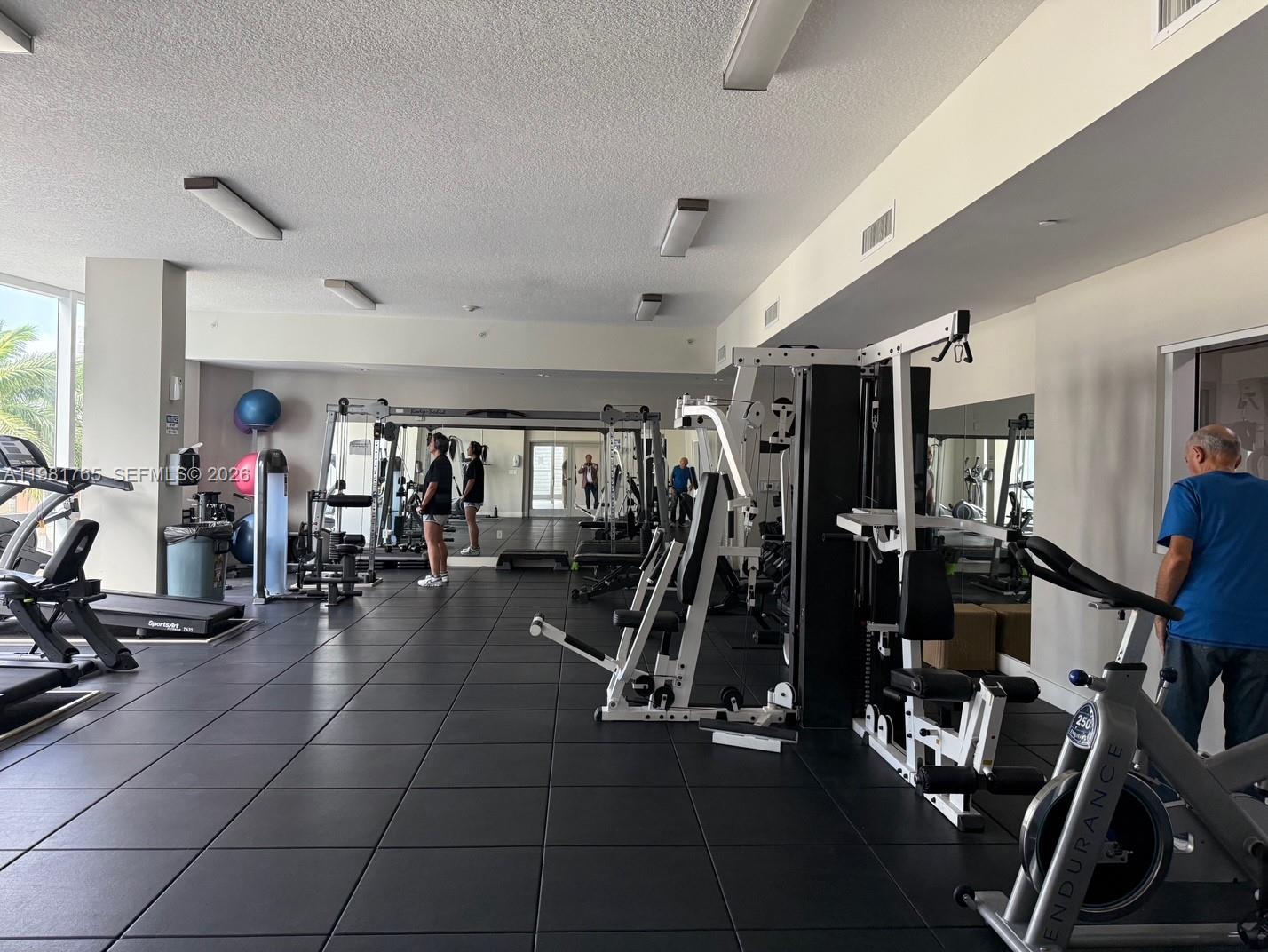 23 BISCAYNE BAY CONDO - Residential