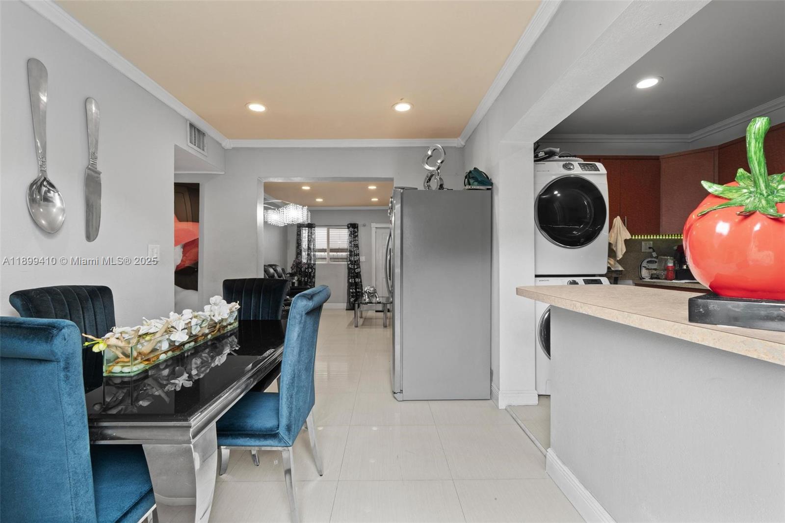 WEST BUENA VISTA - Residential Lease