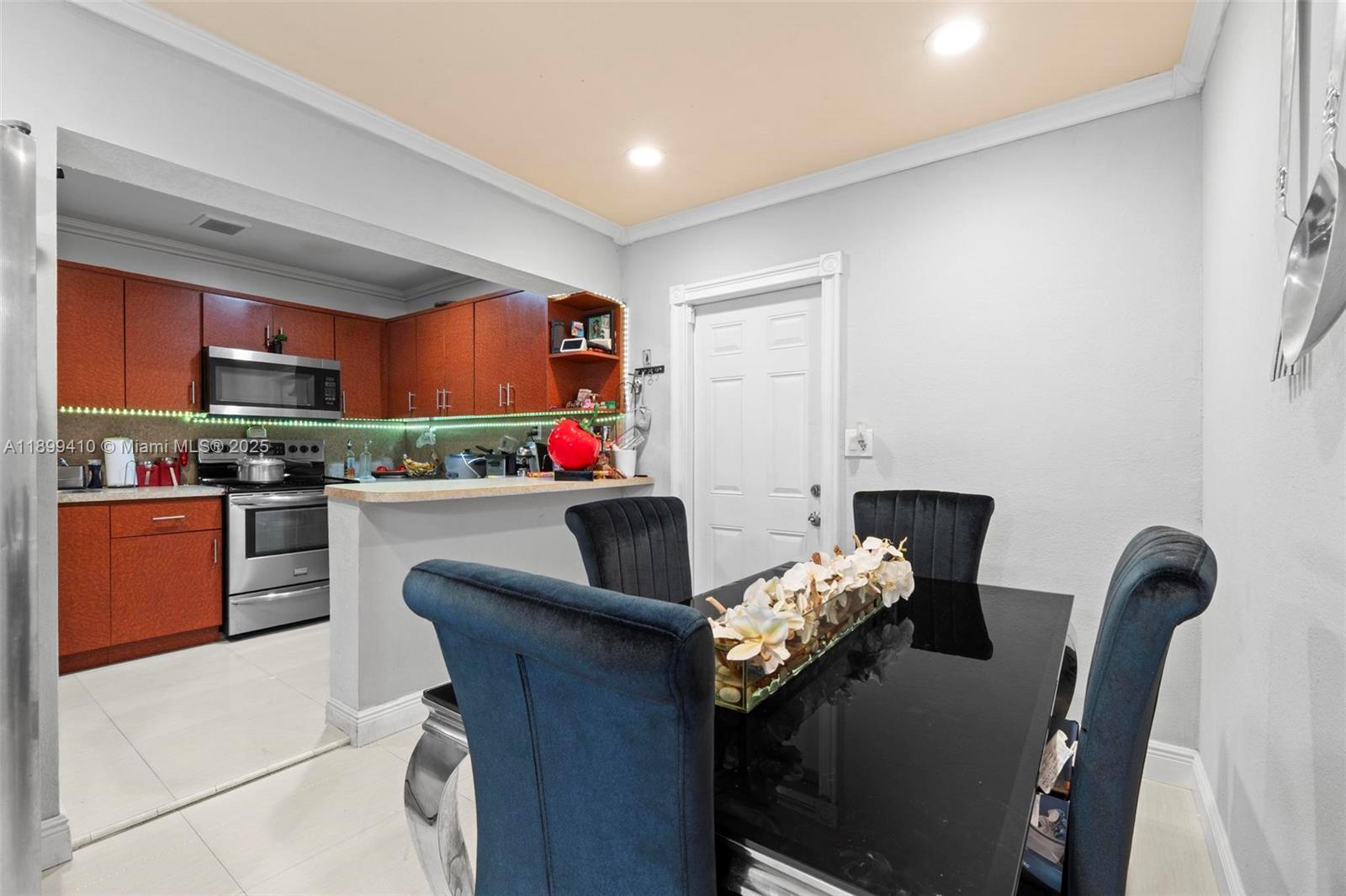 WEST BUENA VISTA - Residential Lease