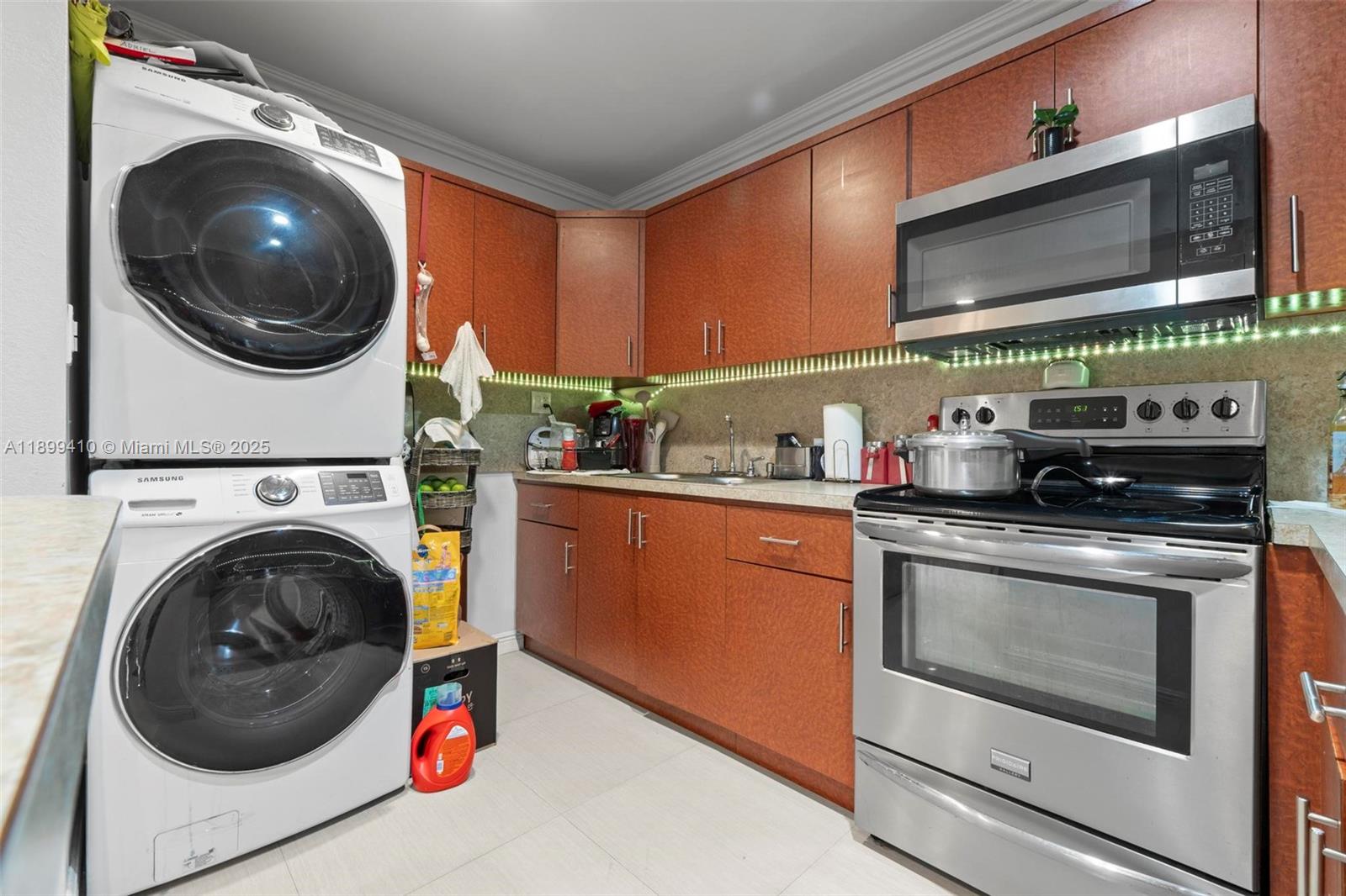 WEST BUENA VISTA - Residential Lease