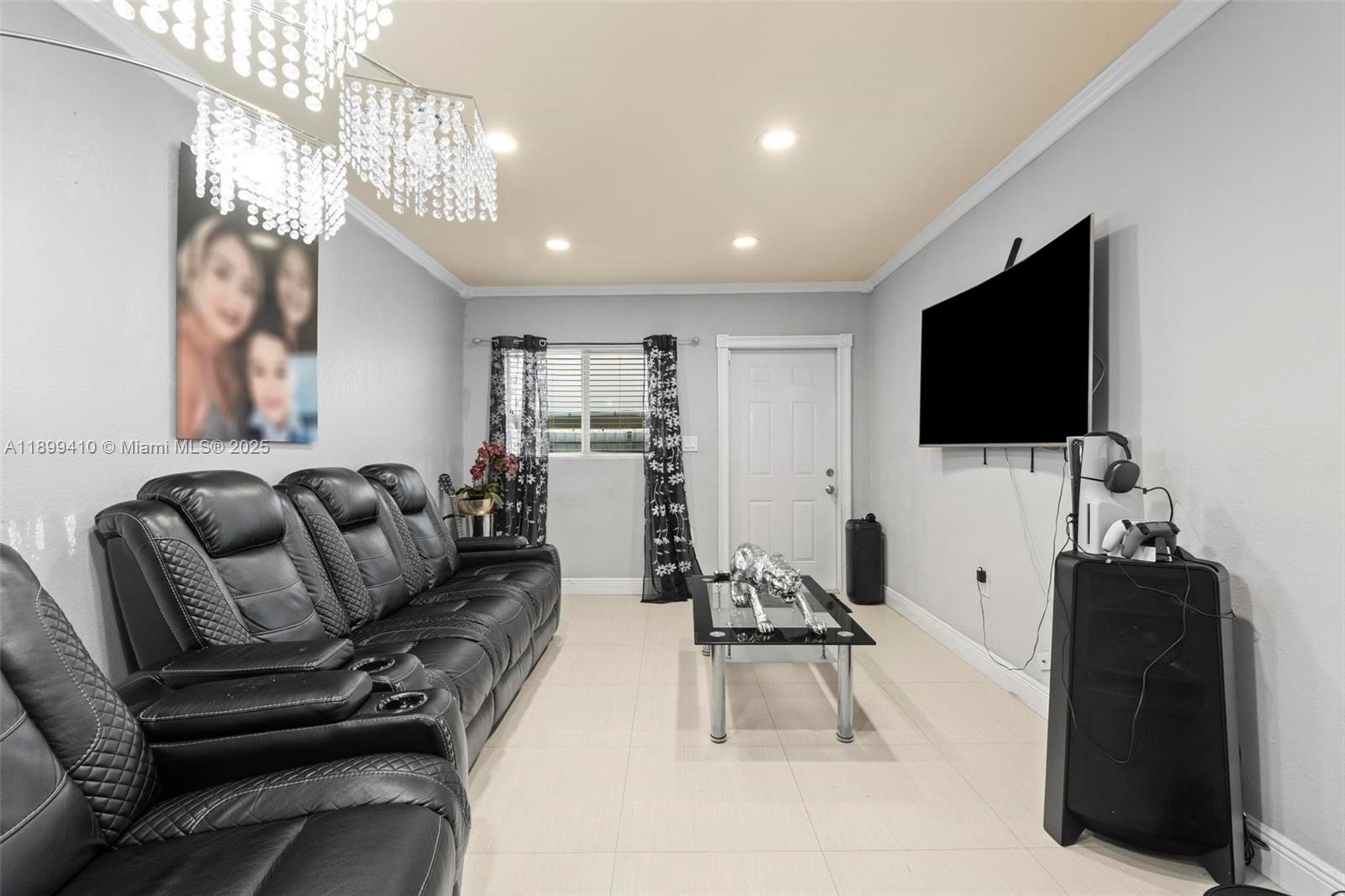 WEST BUENA VISTA - Residential Lease