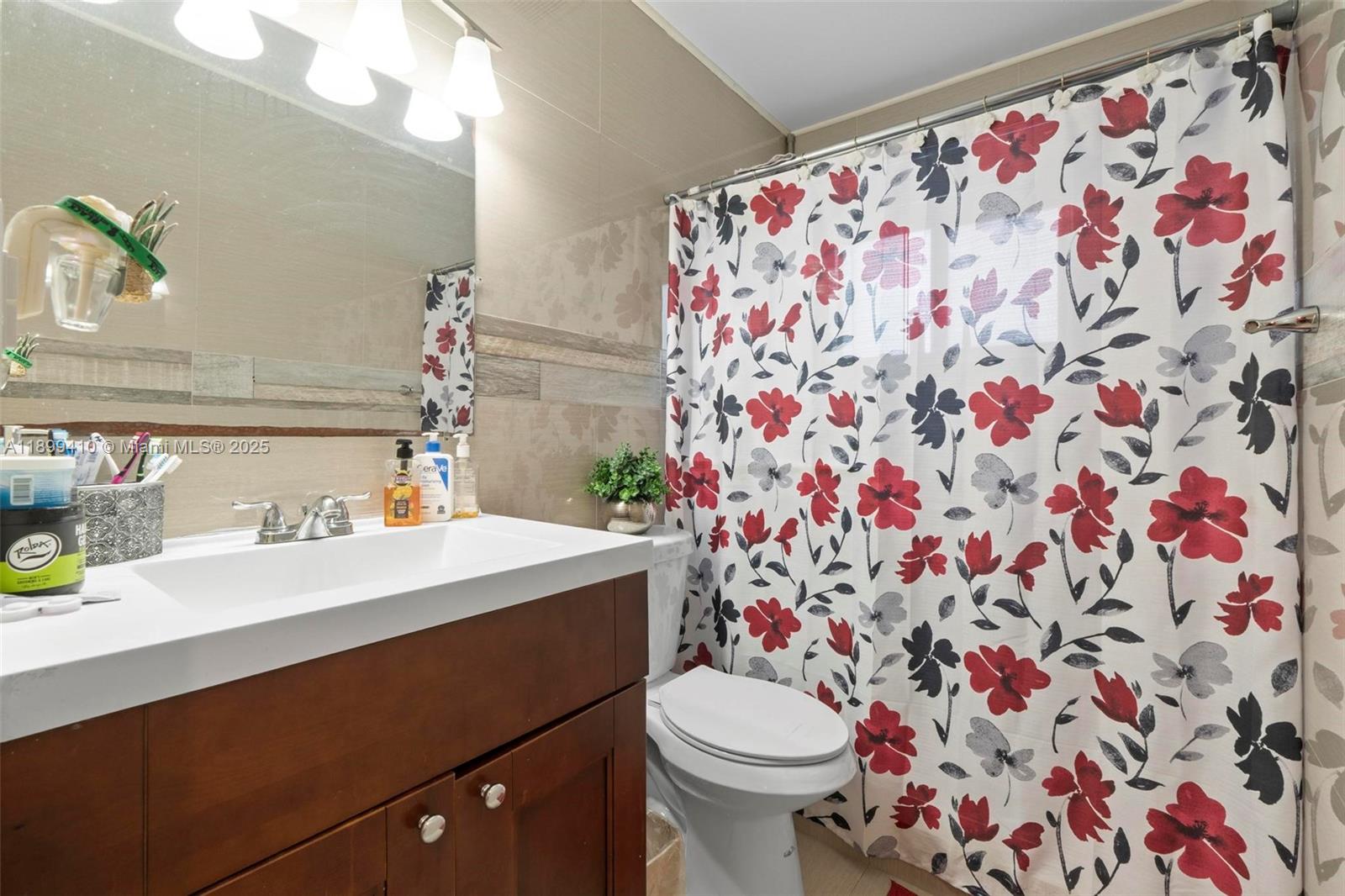 WEST BUENA VISTA - Residential Lease