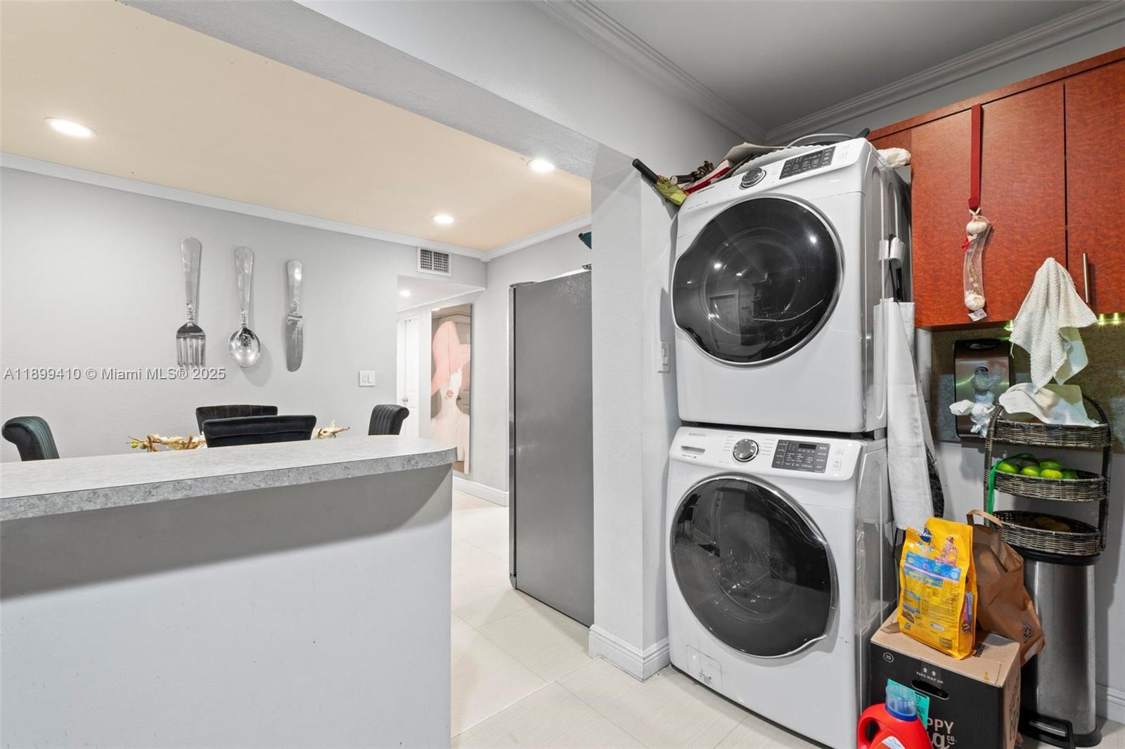 WEST BUENA VISTA - Residential Lease