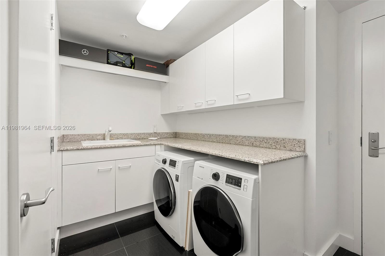 BELLAMARE @ WILLIAMS ISLA - Residential