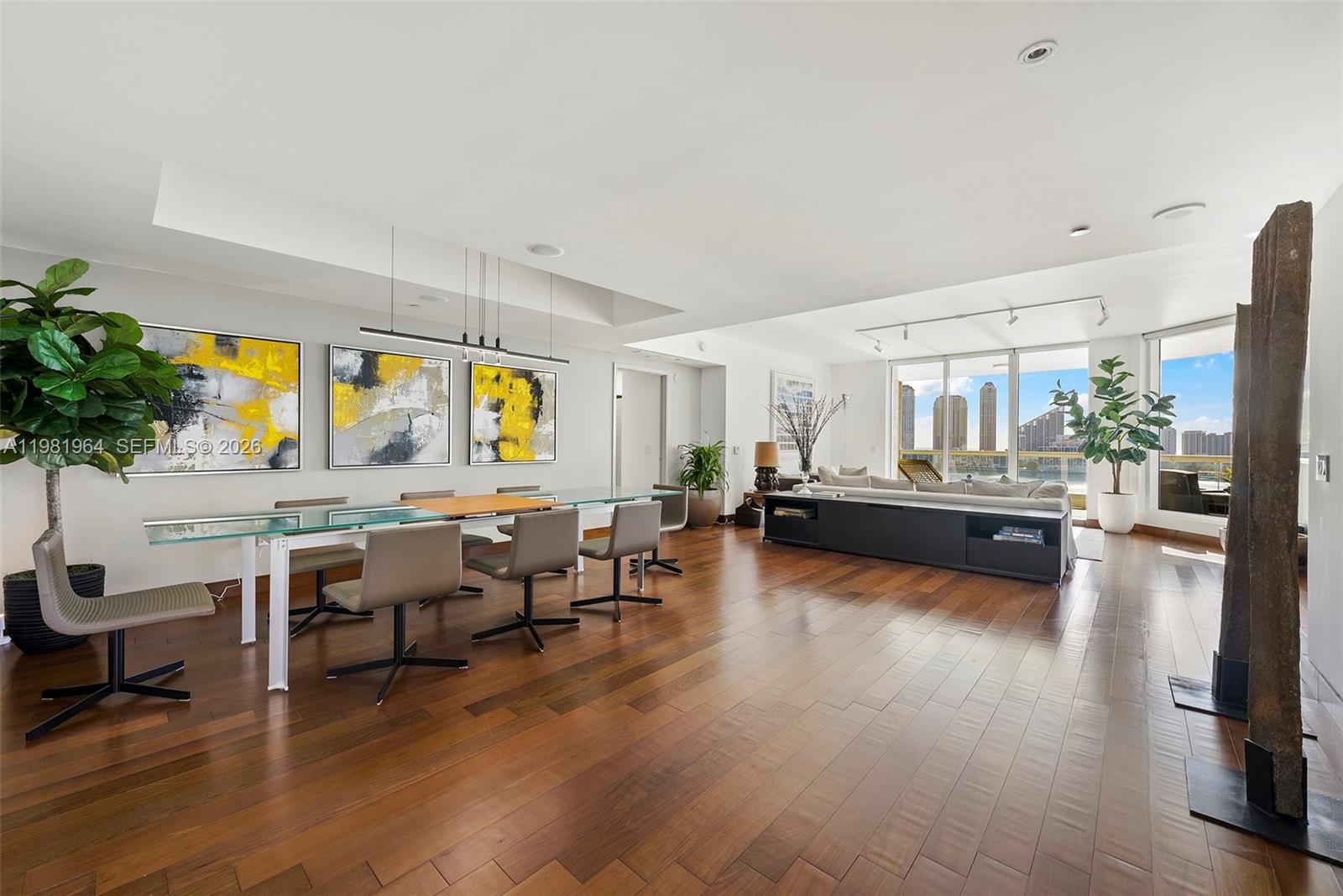 BELLAMARE @ WILLIAMS ISLA - Residential