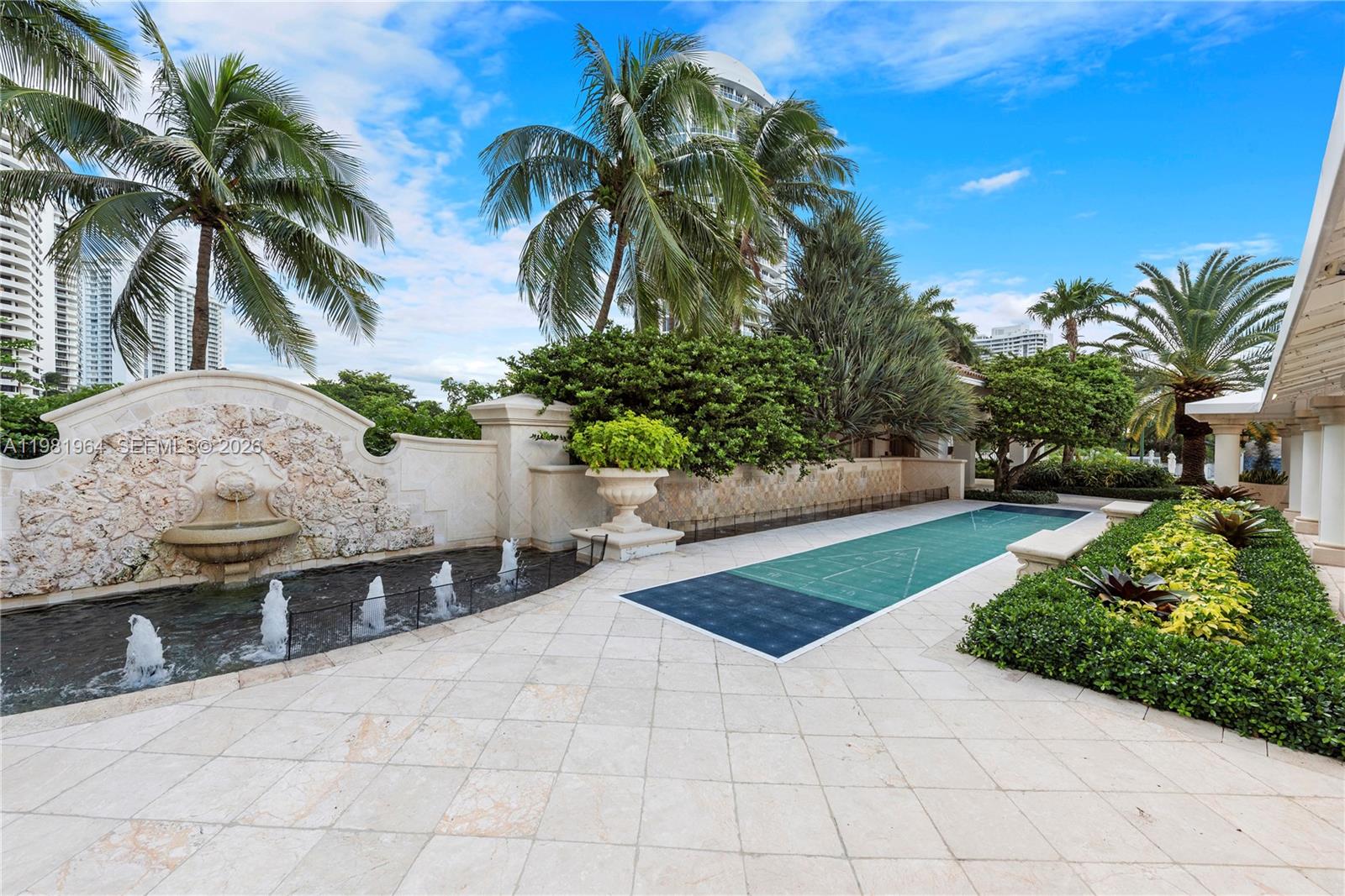 BELLAMARE @ WILLIAMS ISLA - Residential