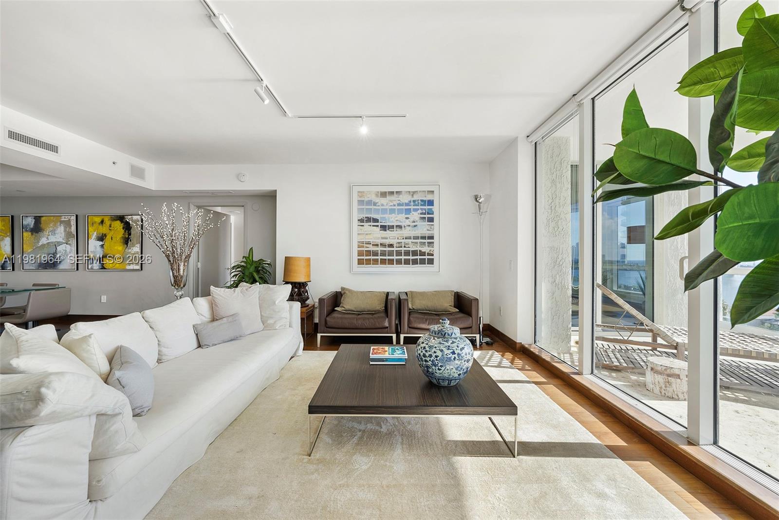 BELLAMARE @ WILLIAMS ISLA - Residential