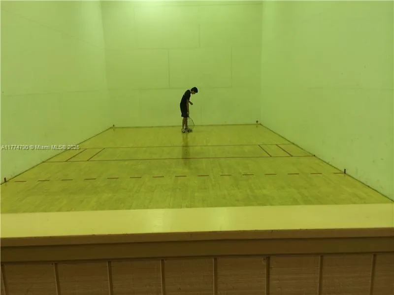 Weston, Florida 33326, United States, 2 Bedrooms Bedrooms, ,2 BathroomsBathrooms,Residential,Active,99649