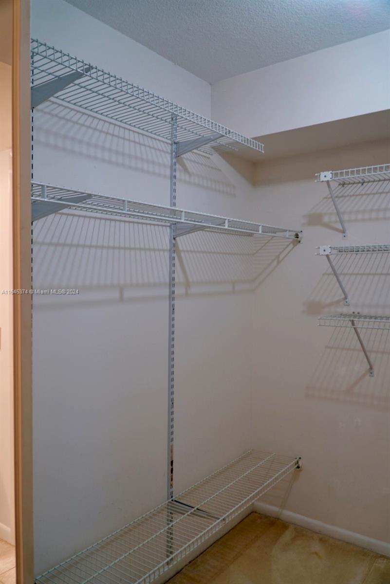 GLENWOOD TWNHS - Residential