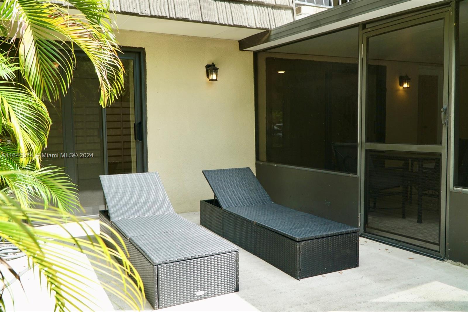 GLENWOOD TWNHS - Residential