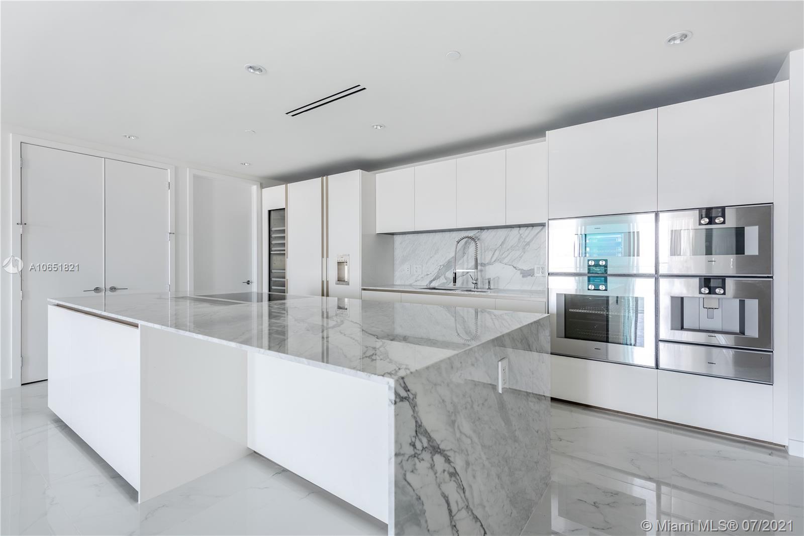 OCEANA BAL HARBOUR CONDO - Residential