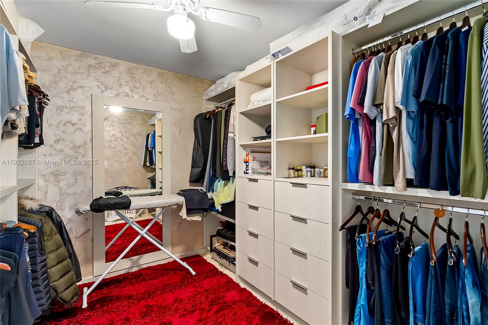 WINSTON TOWERS 100 CONDO - Residential