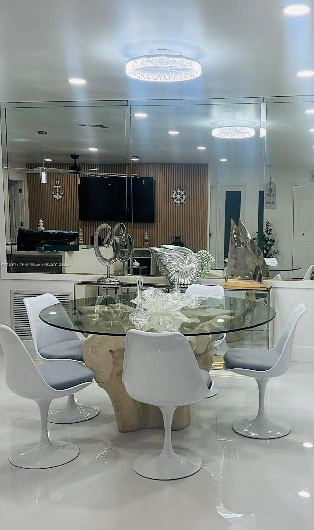 THE COVE - Residential Lease