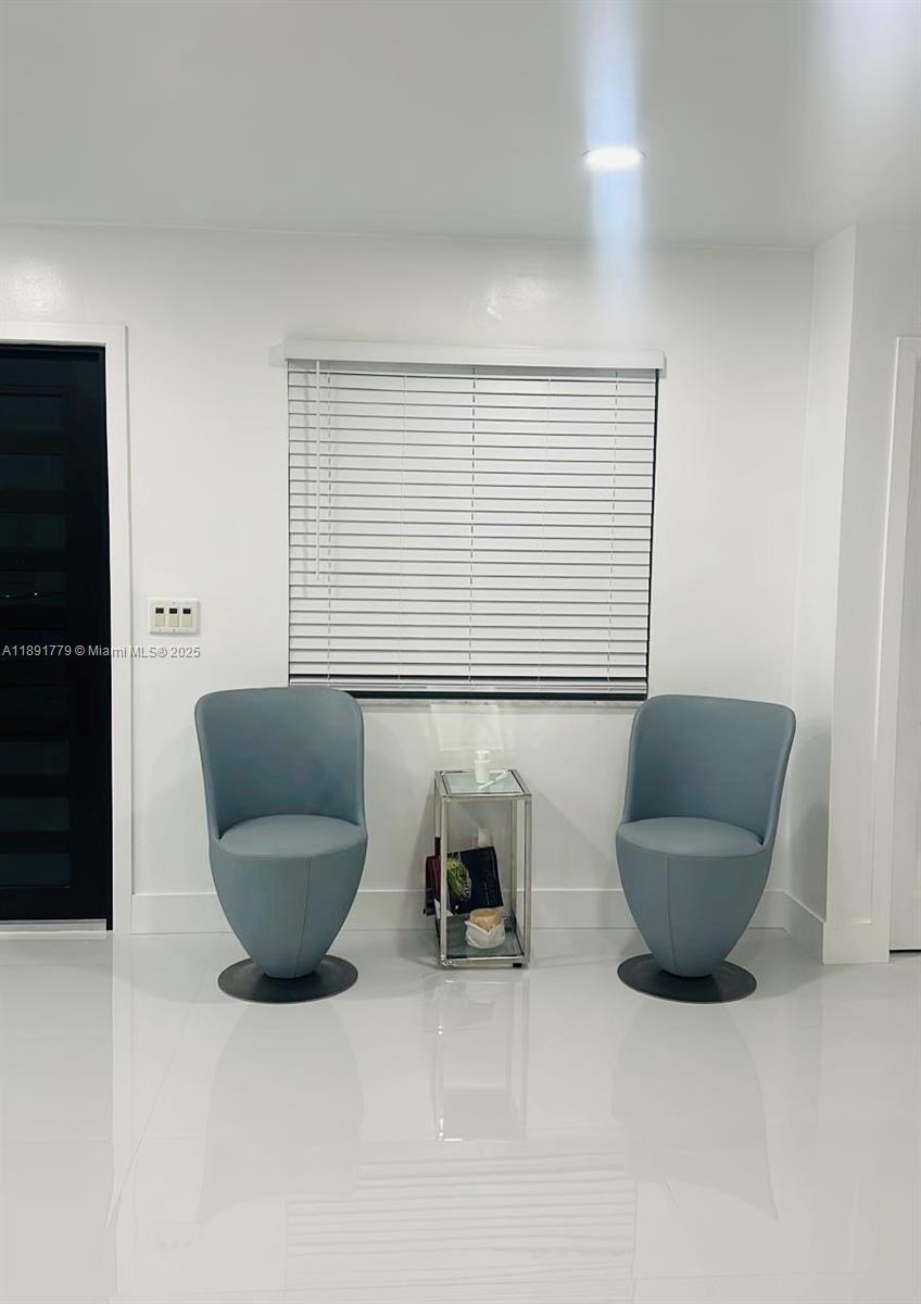 THE COVE - Residential Lease