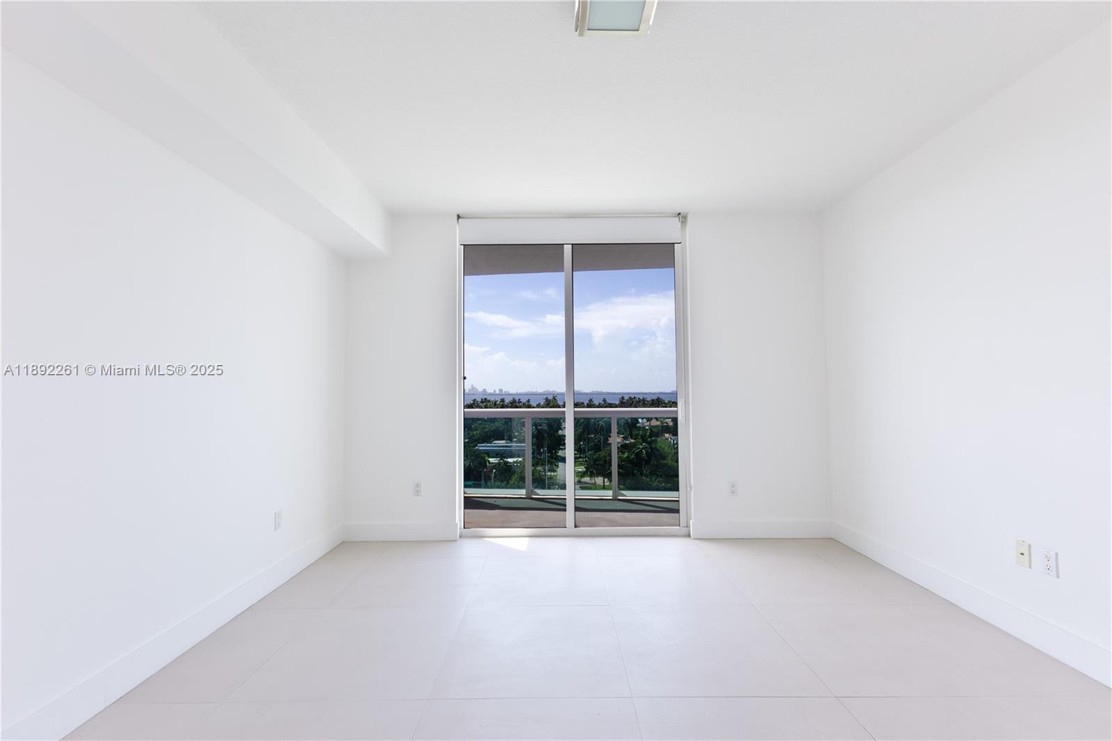 360 CONDO A - Residential Lease