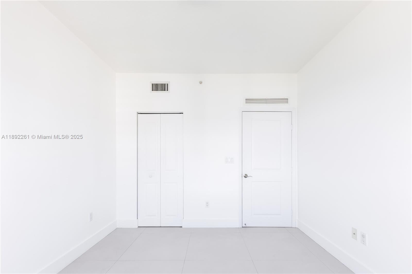 360 CONDO A - Residential Lease