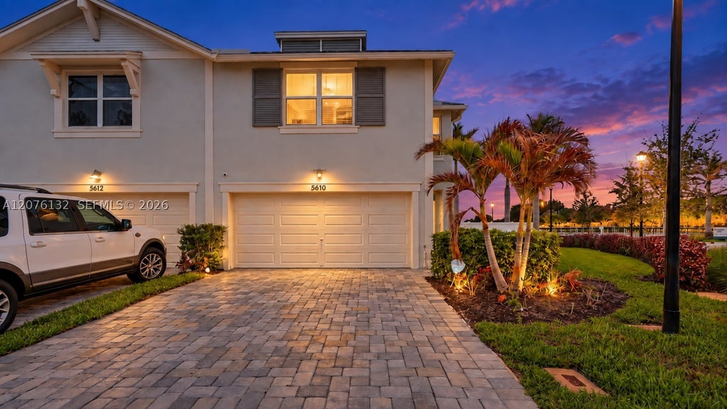 Photo of 5610 SE Edgewater Cir, Stuart, FL 34997 (MLS # A12076132)