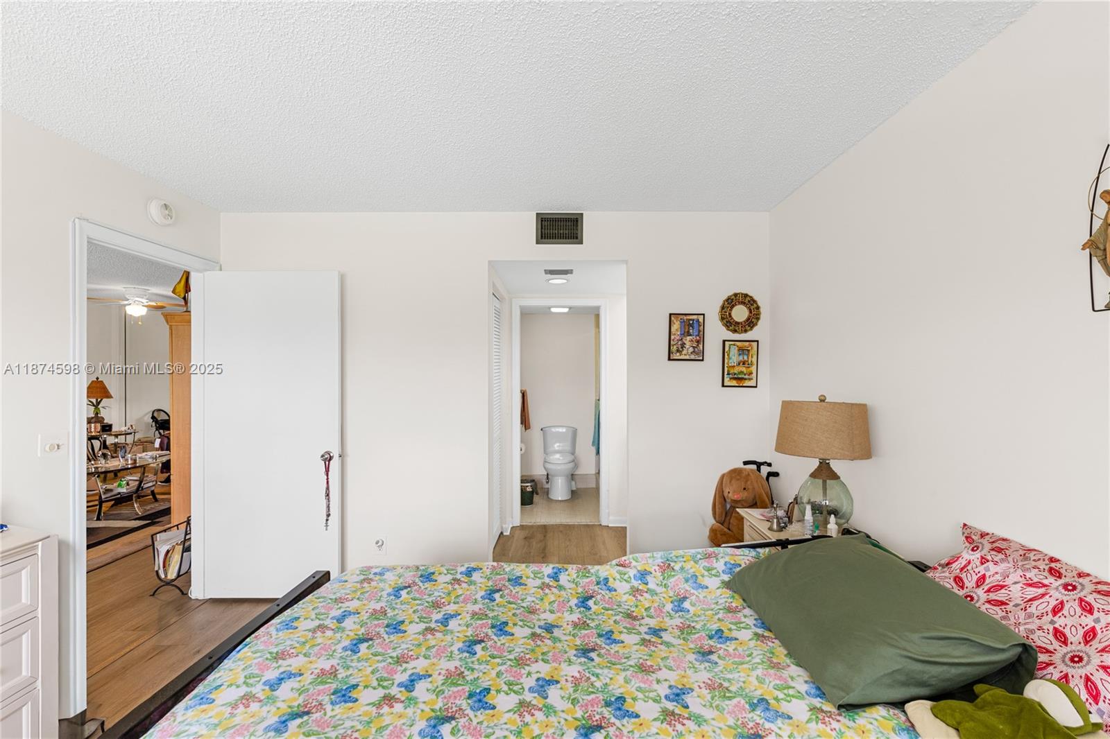 CAMBRIDGE AT CENTURY - Residential