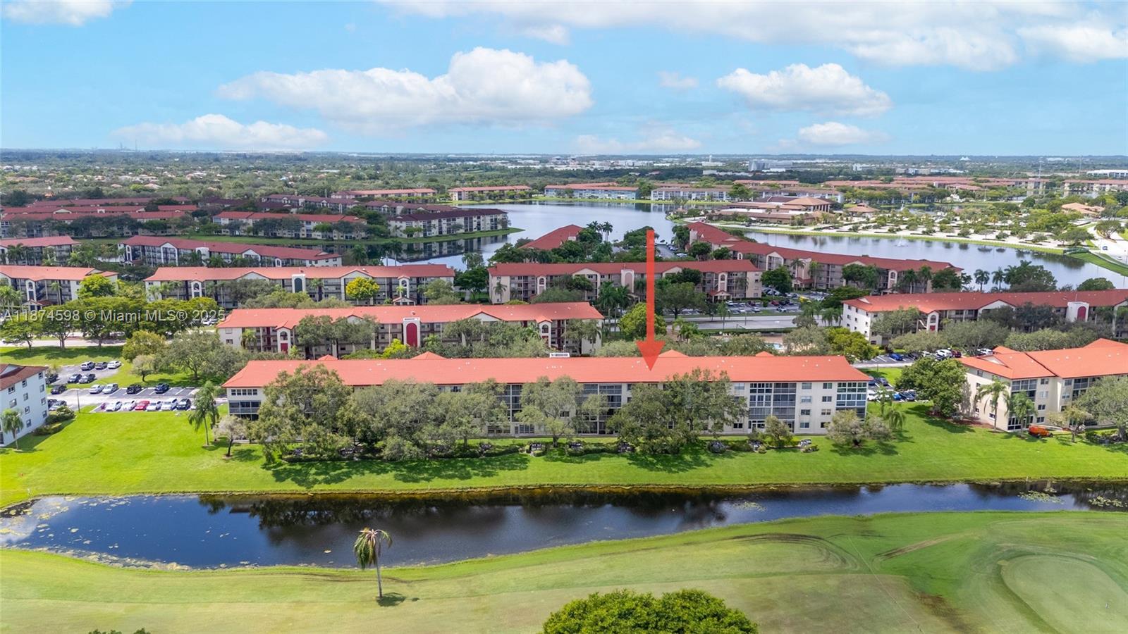 CAMBRIDGE AT CENTURY - Residential