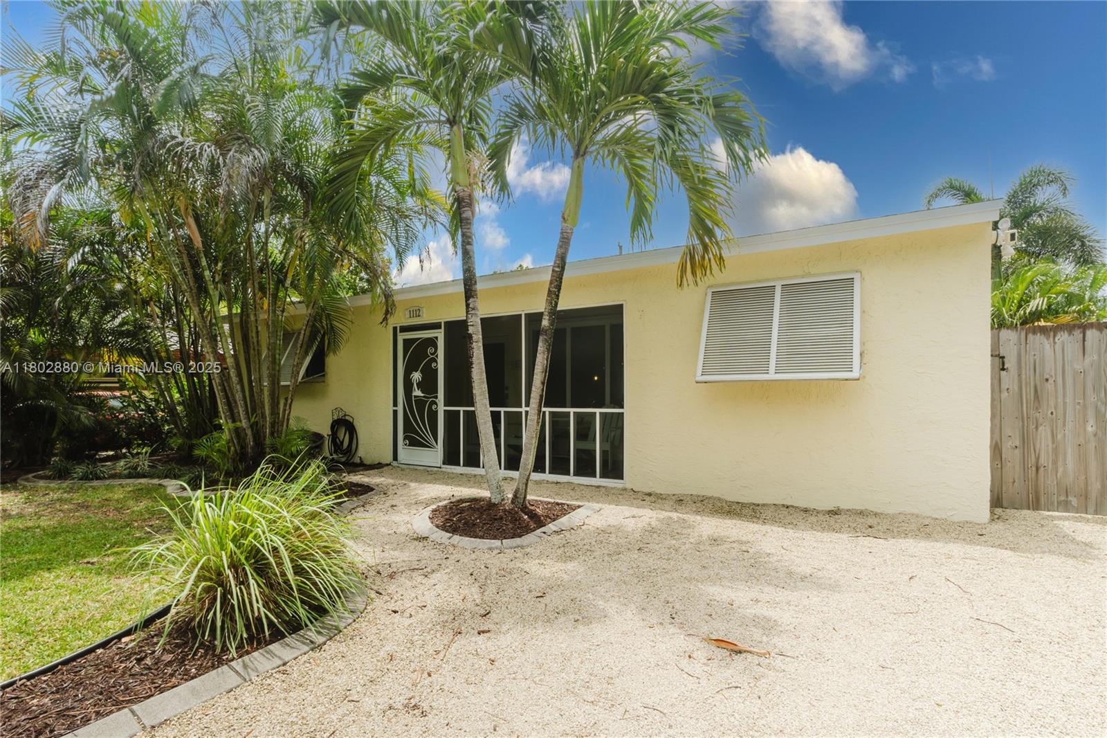 1112 N 31st Ave, Hollywood, Broward County, Florida - 2 Bedrooms  
1 Bathrooms - 