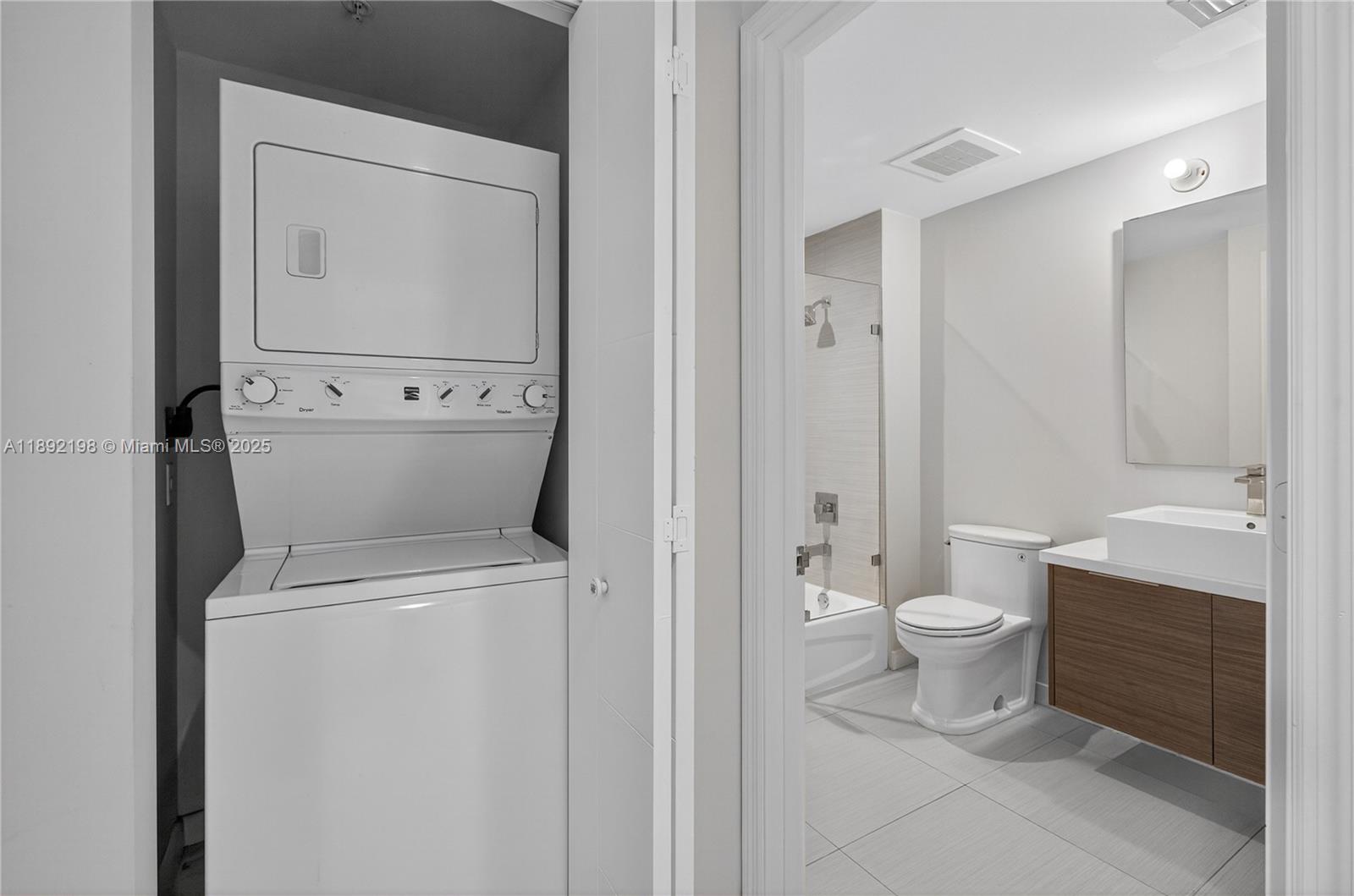 BRICKELL TEN CONDO - Residential