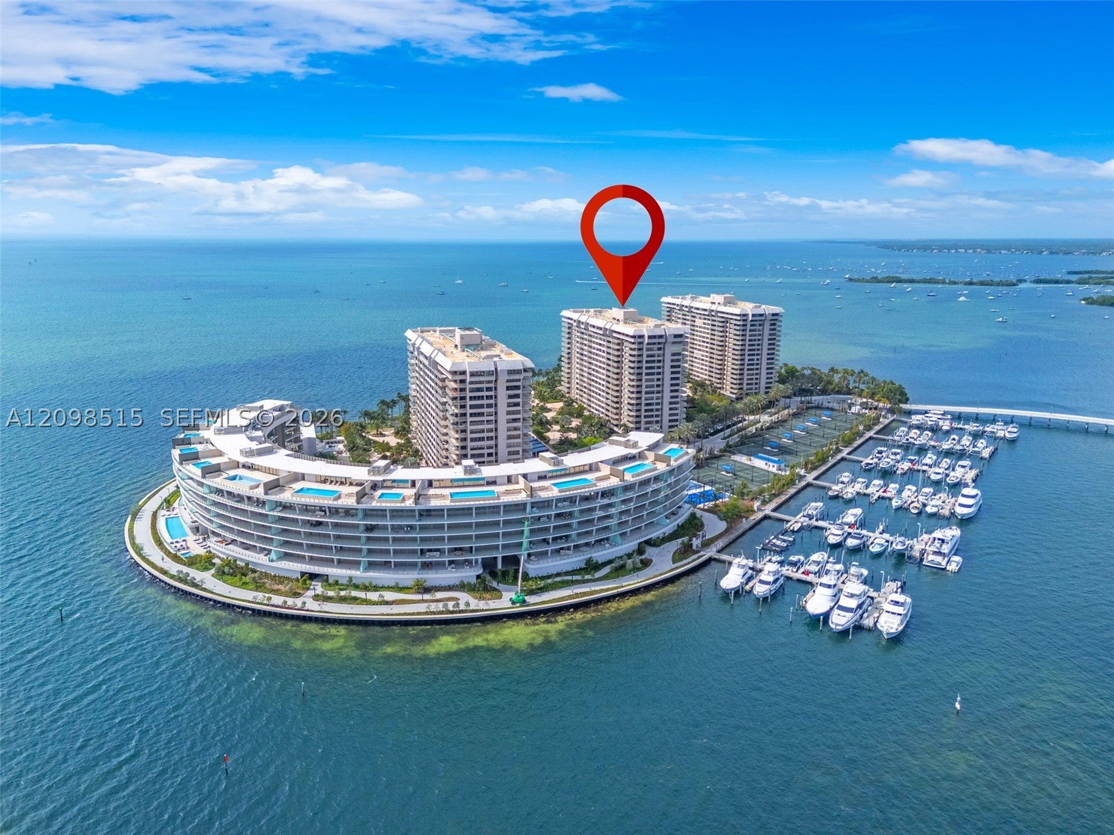 2 Grove Isle Dr