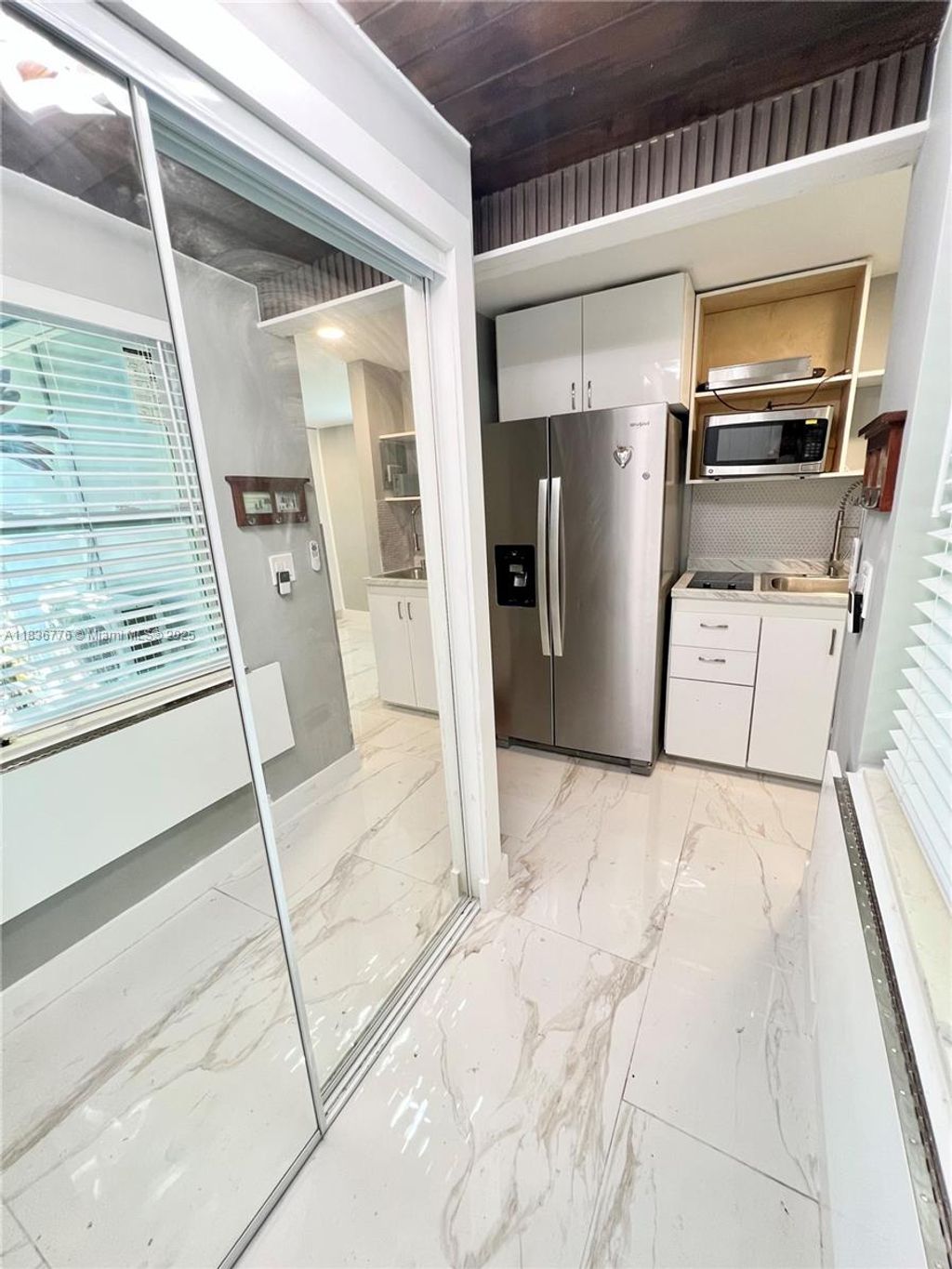 Photo of 511 N 70th Way #2, Hollywood, FL 33024 (MLS # A11836776)