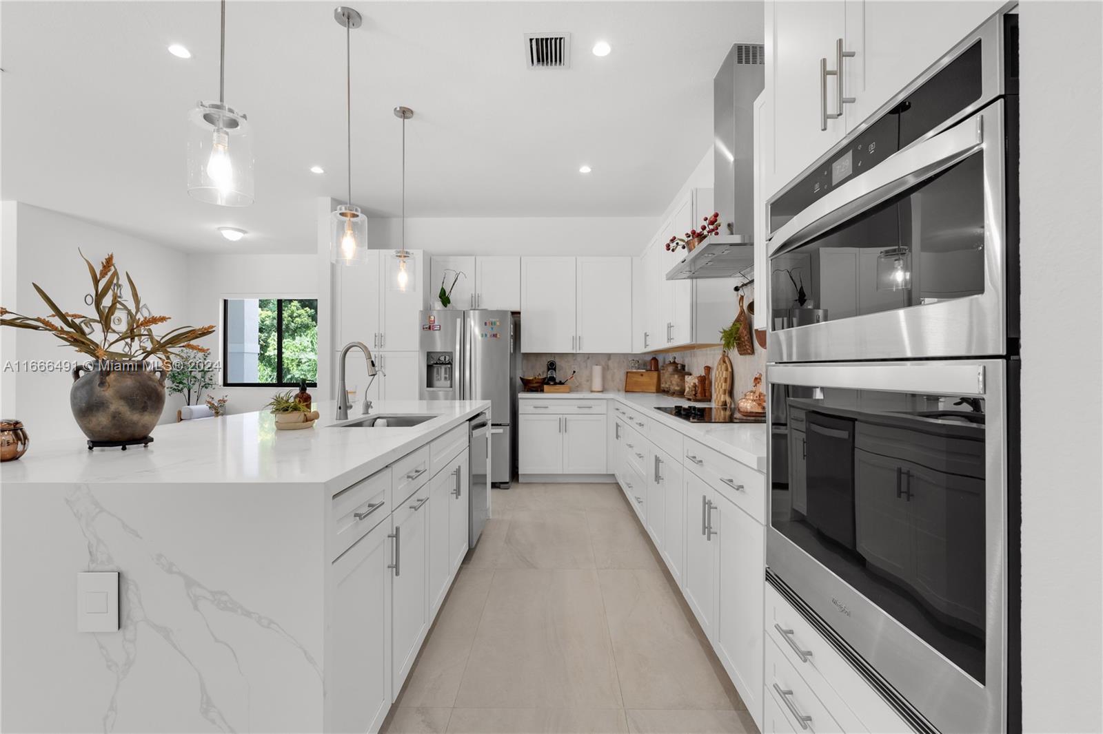 PALMERA GROVE SUBDIVISION - Residential