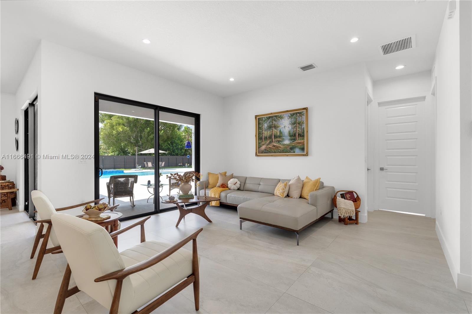 PALMERA GROVE SUBDIVISION - Residential