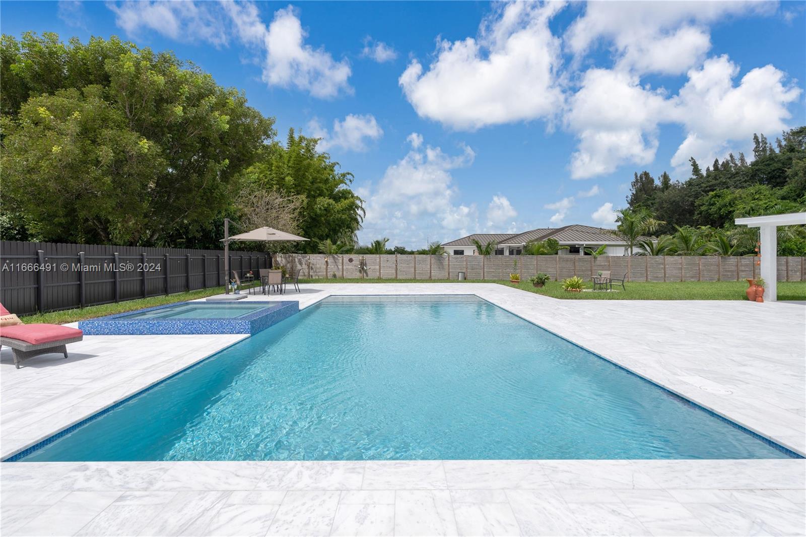 PALMERA GROVE SUBDIVISION - Residential