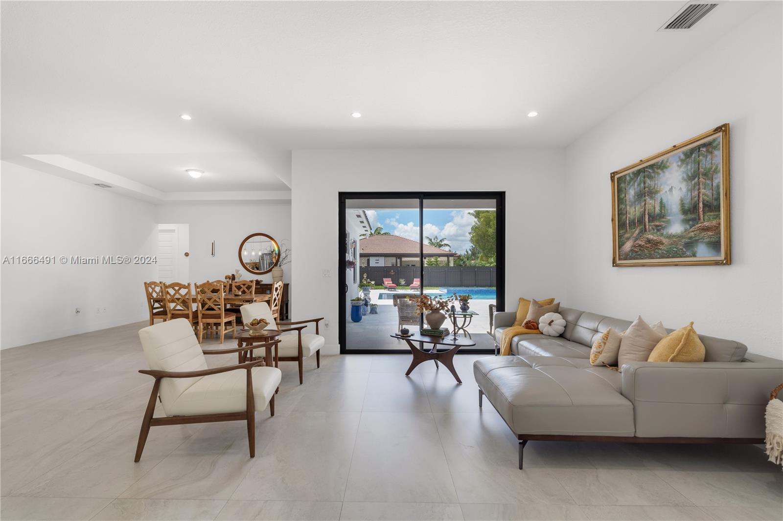PALMERA GROVE SUBDIVISION - Residential