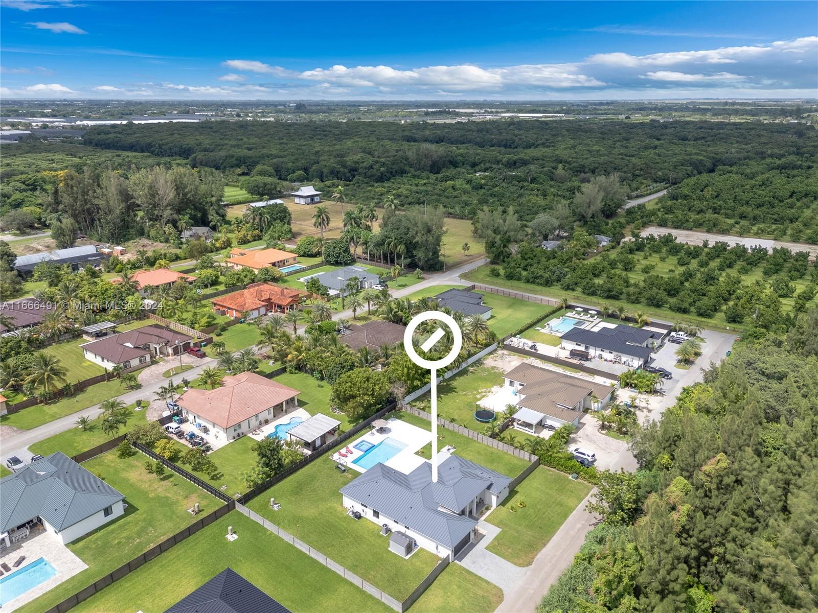 PALMERA GROVE SUBDIVISION - Residential