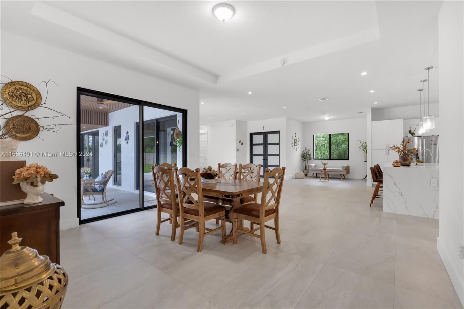 PALMERA GROVE SUBDIVISION - Residential