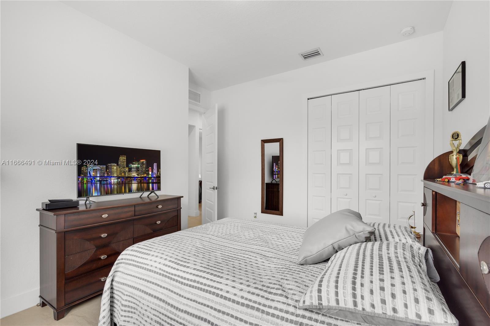 PALMERA GROVE SUBDIVISION - Residential